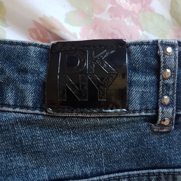 DKNY ROCKER JEANS - Picture 3 of 4